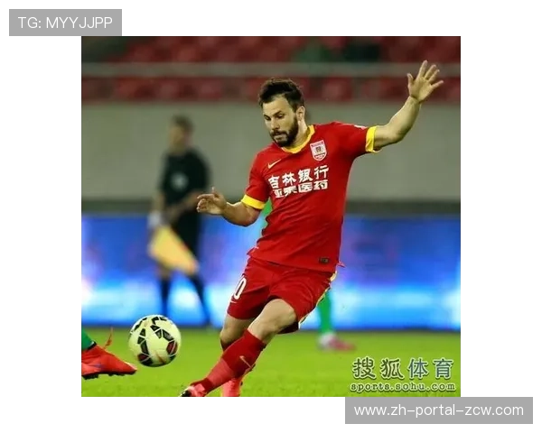 补时阶段朗斯门神扑出单刀,保全客场胜利 补时阶段朗斯门神扑出单刀,保全客场胜利